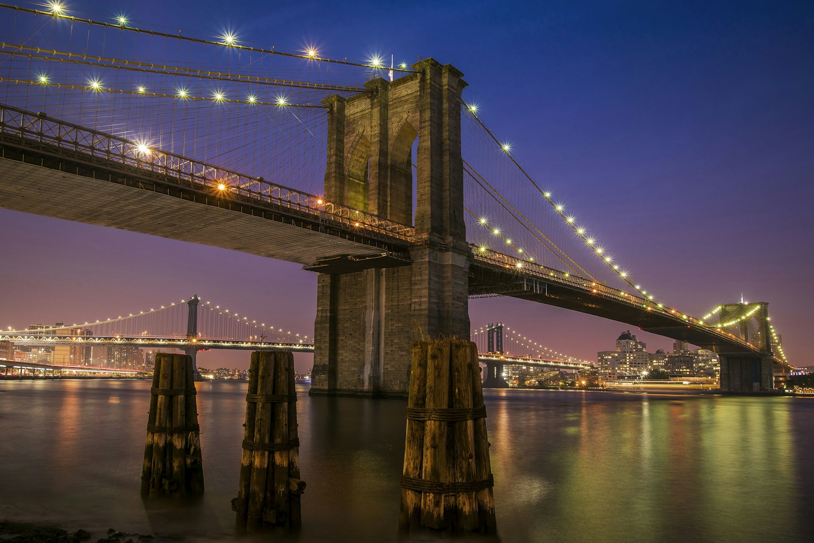 The Brooklyn Bridge lit at night