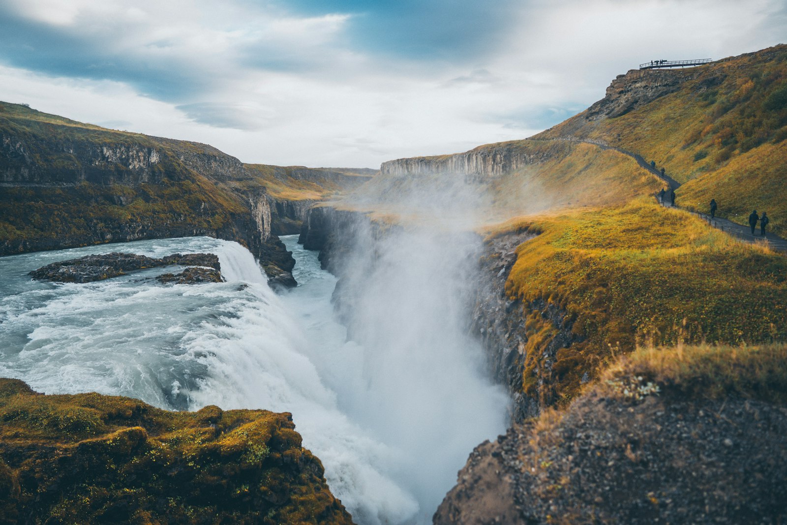 A waterfall in the Icelandic landscape